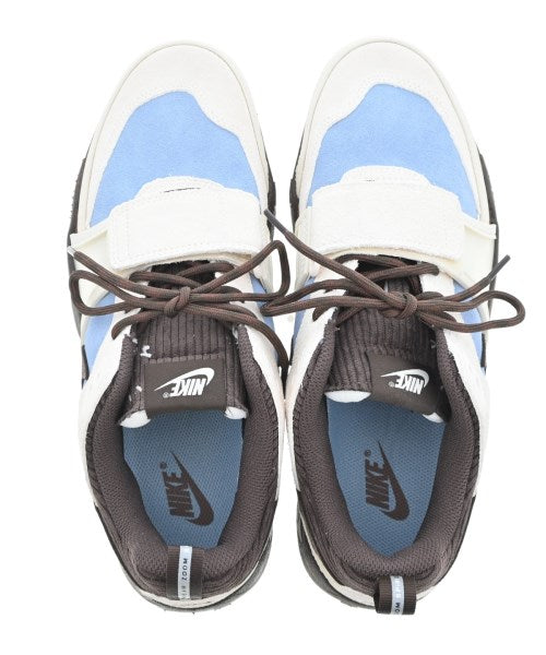 NIKE รองเท้าผ้าใบ