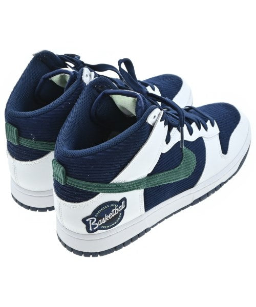 NIKE รองเท้าผ้าใบ