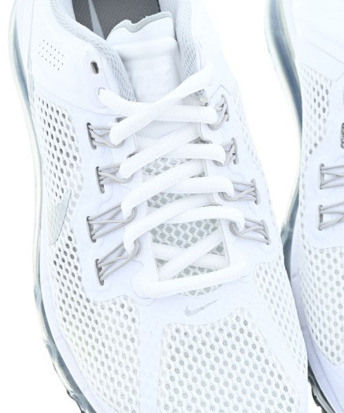 NIKE รองเท้าผ้าใบ