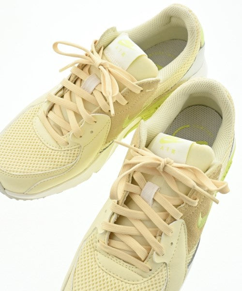 NIKE รองเท้าผ้าใบ