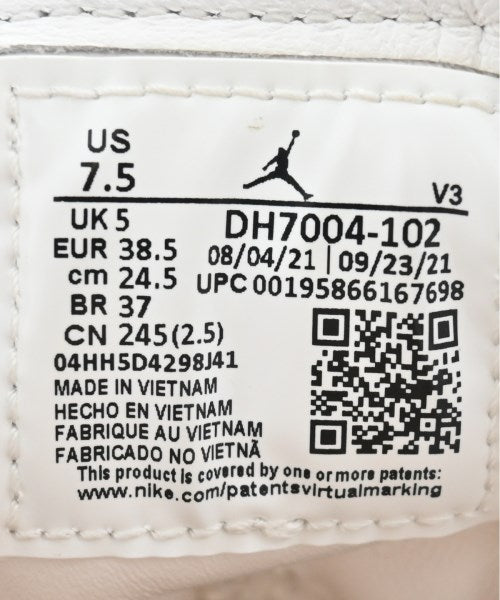 NIKE รองเท้าผ้าใบ