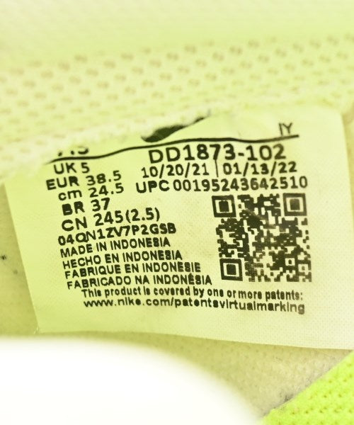 NIKE รองเท้าผ้าใบ