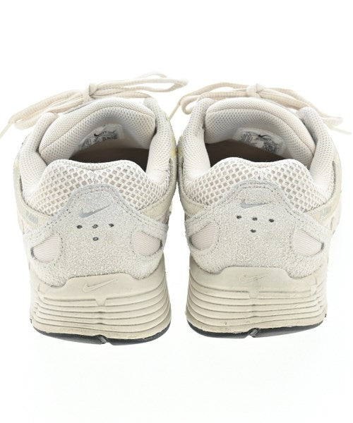 NIKE รองเท้าผ้าใบ