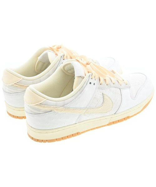 NIKE รองเท้าผ้าใบ
