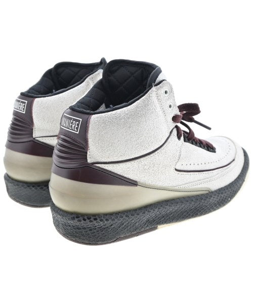 NIKE รองเท้าผ้าใบ