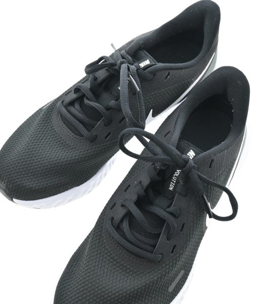 NIKE รองเท้าผ้าใบ