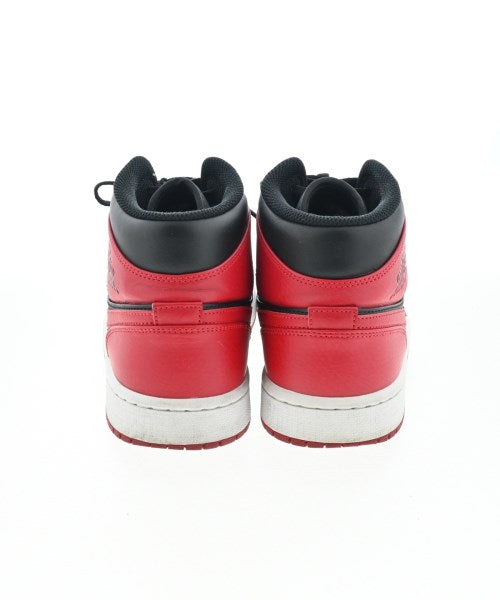 NIKE รองเท้าผ้าใบ