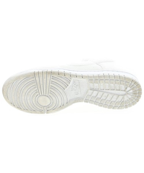NIKE รองเท้าผ้าใบ