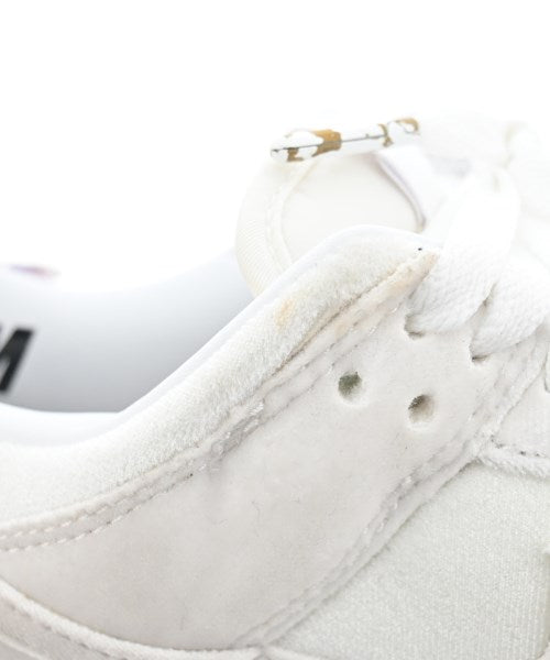 NIKE รองเท้าผ้าใบ