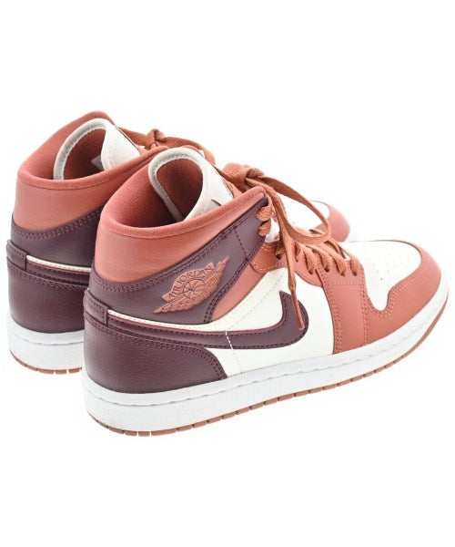 NIKE รองเท้าผ้าใบ