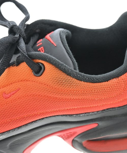 NIKE รองเท้าผ้าใบ