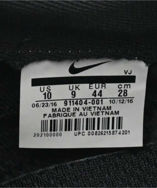 NIKE รองเท้าผ้าใบ