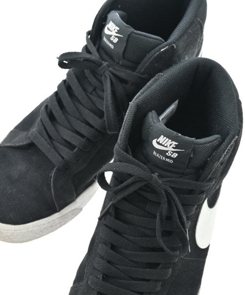 NIKE รองเท้าผ้าใบ