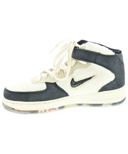 NIKE รองเท้าผ้าใบ