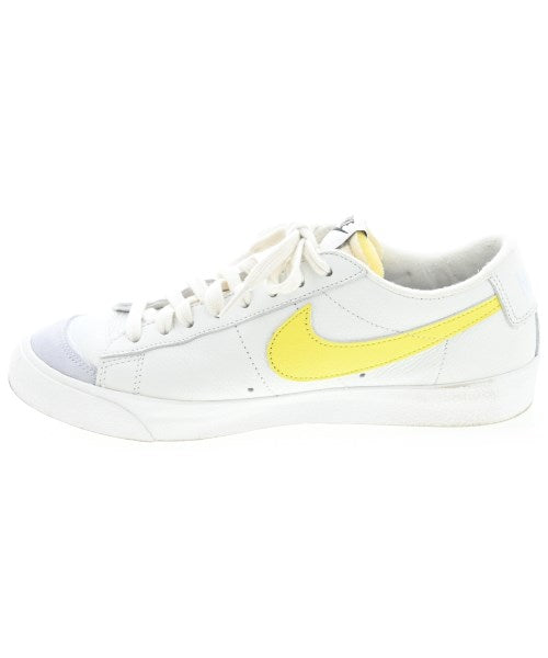 NIKE รองเท้าผ้าใบ