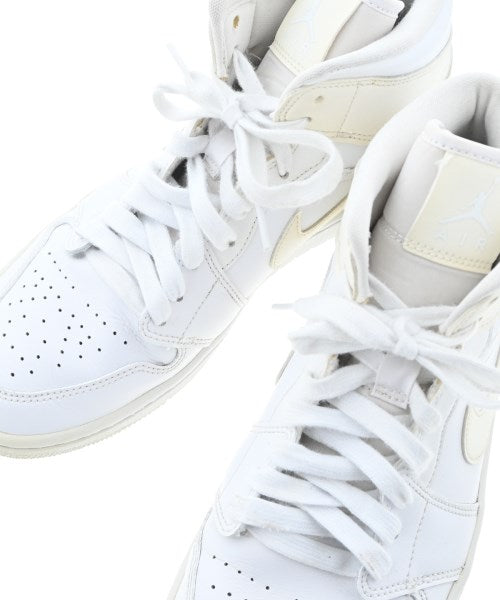 NIKE รองเท้าผ้าใบ