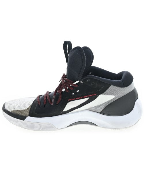 NIKE รองเท้าผ้าใบ