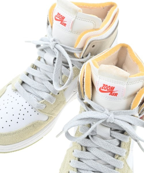NIKE รองเท้าผ้าใบ