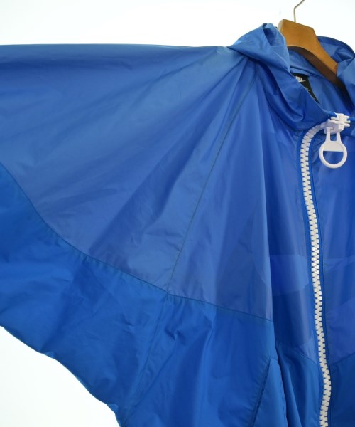 NIKE เสื้อโค้ท อื่น