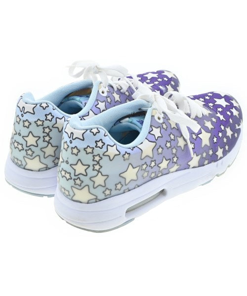 NIKE รองเท้าผ้าใบ