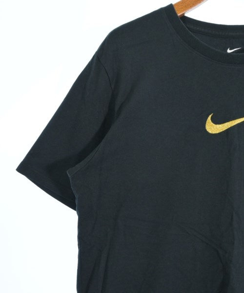 NIKE เสื้อยืด/เสื้อท็อปส์