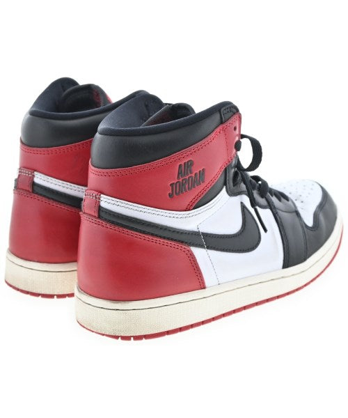 NIKE รองเท้าผ้าใบ
