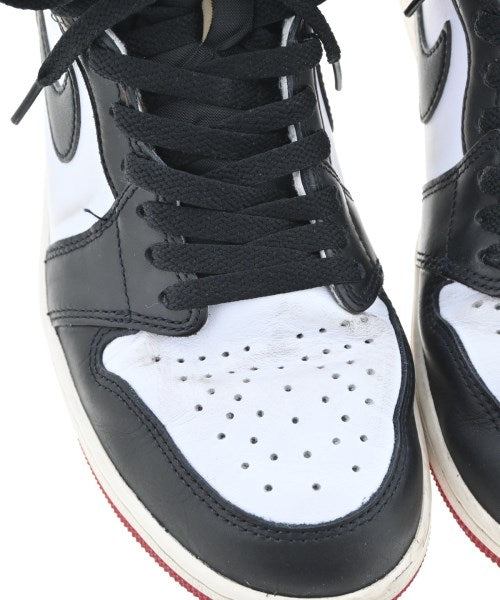 NIKE รองเท้าผ้าใบ