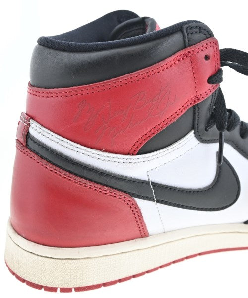 NIKE รองเท้าผ้าใบ