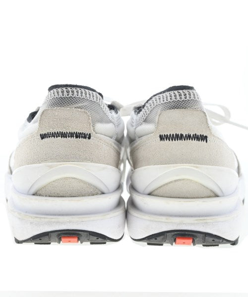 NIKE รองเท้าผ้าใบ