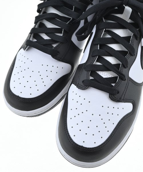 NIKE รองเท้าผ้าใบ