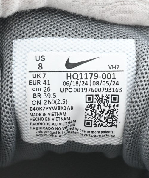 NIKE รองเท้าผ้าใบ
