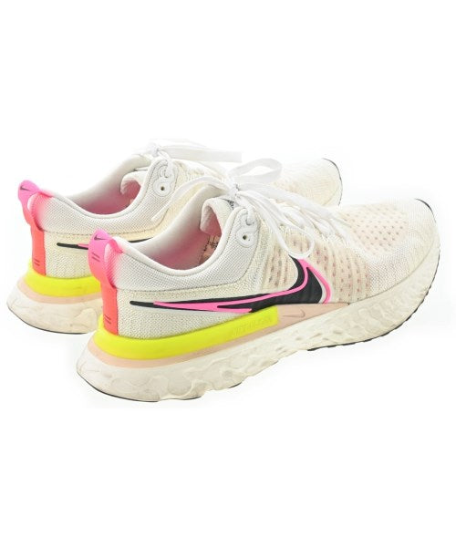 NIKE รองเท้าผ้าใบ