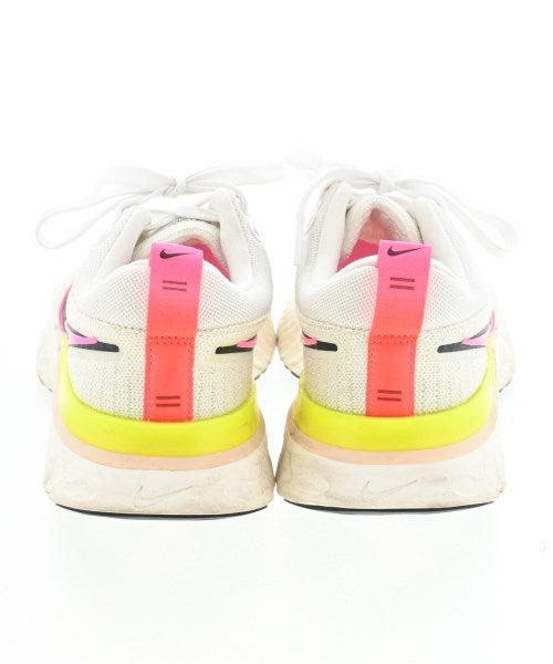 NIKE รองเท้าผ้าใบ