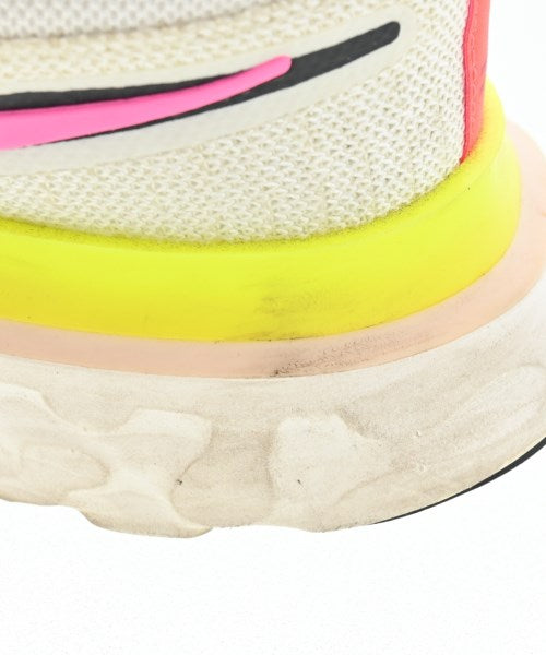 NIKE รองเท้าผ้าใบ