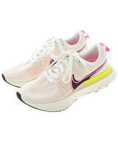 NIKE รองเท้าผ้าใบ