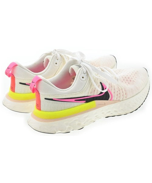NIKE รองเท้าผ้าใบ