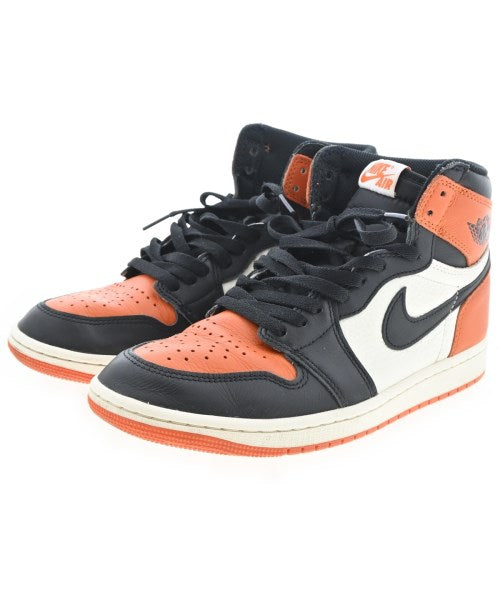 NIKE รองเท้าผ้าใบ