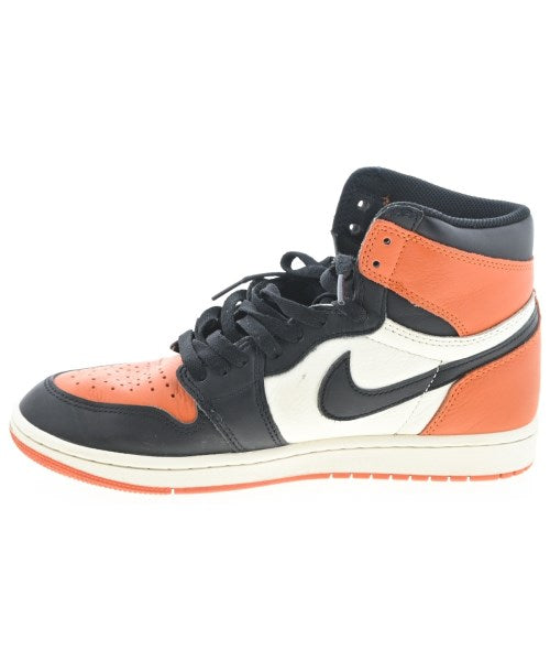 NIKE รองเท้าผ้าใบ