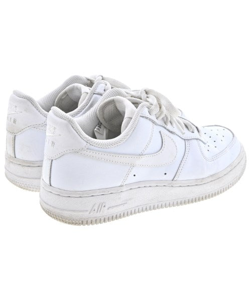NIKE รองเท้าผ้าใบ