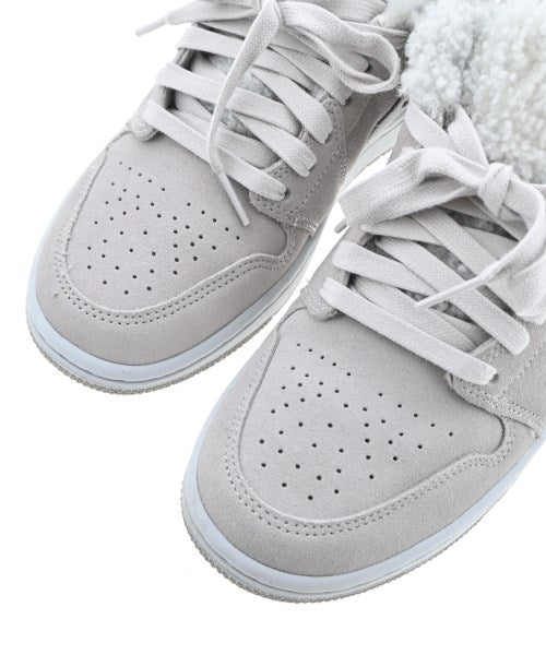 NIKE รองเท้าผ้าใบ