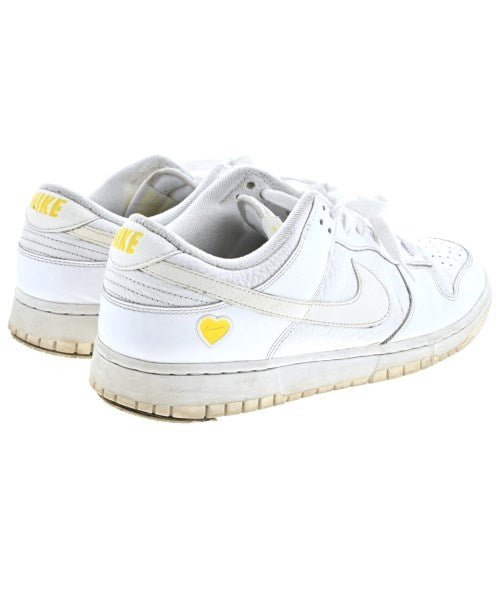 NIKE รองเท้าผ้าใบ