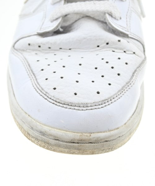 NIKE รองเท้าผ้าใบ