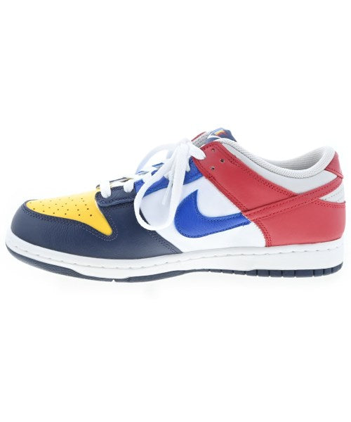 NIKE รองเท้าผ้าใบ