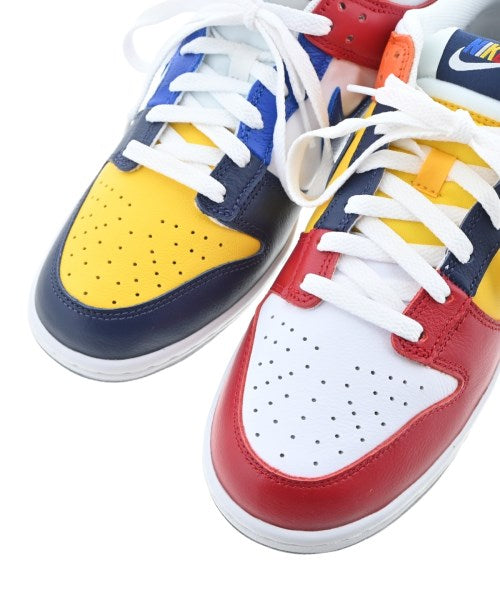 NIKE รองเท้าผ้าใบ