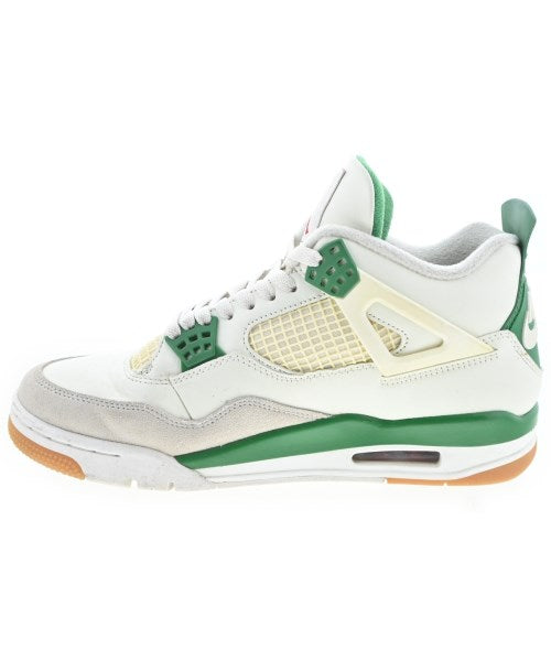 NIKE รองเท้าผ้าใบ