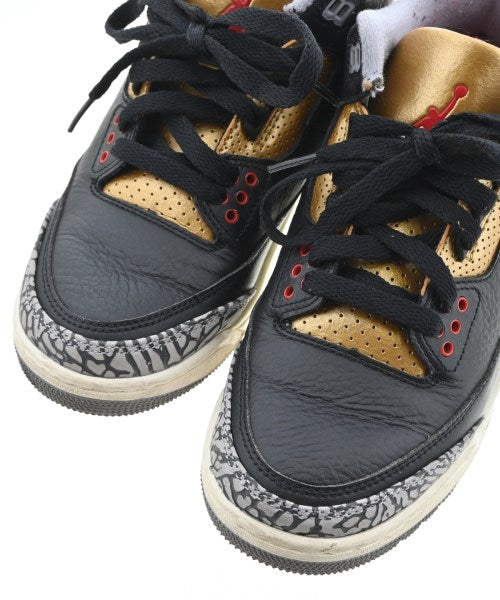 NIKE รองเท้าผ้าใบ