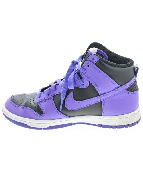 NIKE รองเท้าผ้าใบ