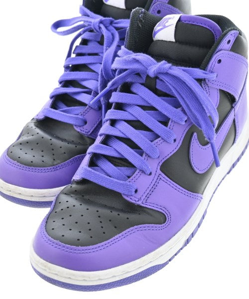 NIKE รองเท้าผ้าใบ
