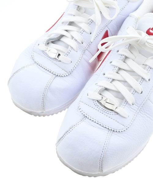 NIKE รองเท้าผ้าใบ