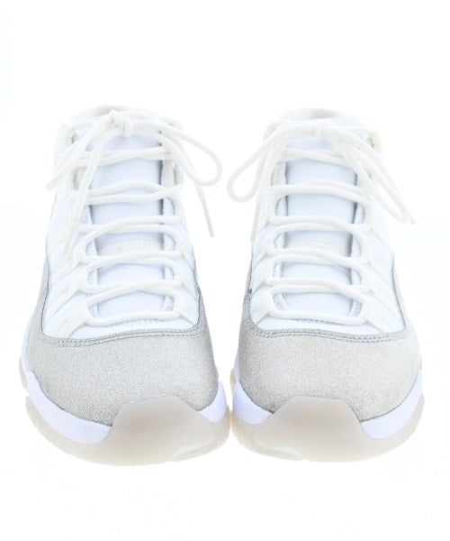 NIKE รองเท้าผ้าใบ